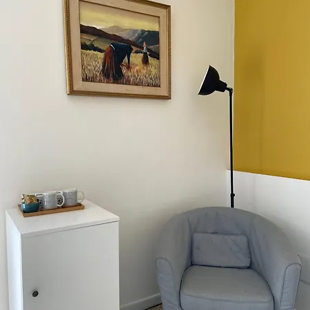 Casa Obia بيت ضيافة كالياري